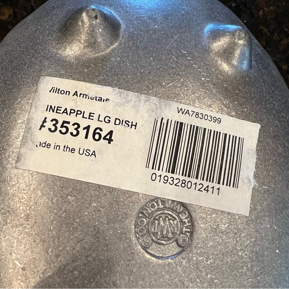 Vintage Wilton Armetale Pineapple Large Serving Dish - Picture 10 of 11